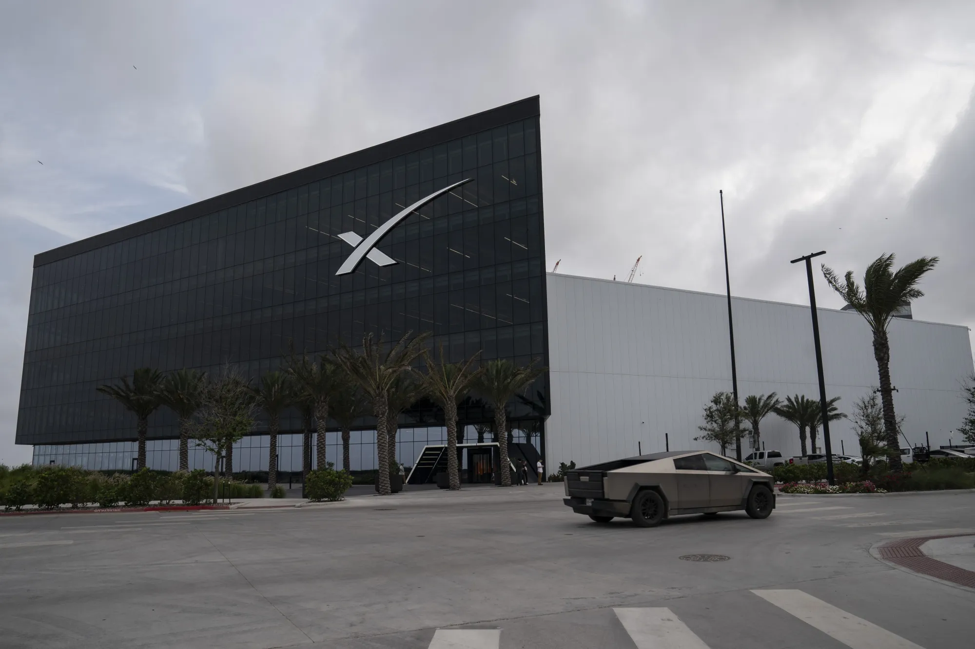 SpaceX at $100 Would Imply Zero AI Value, Morgan Stanley Says 图片 1
