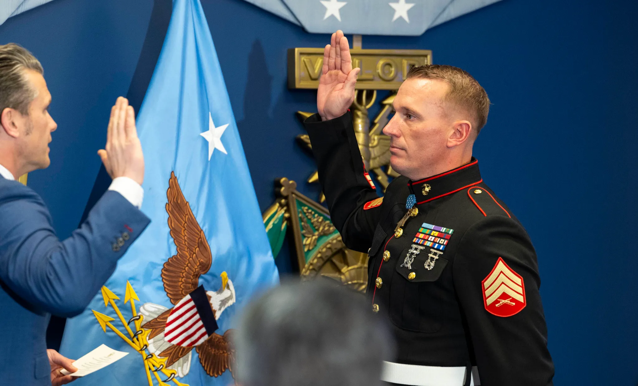 Medal of Honor recipient Dakota Meyer now a special assistant to Hegseth 图片 1
