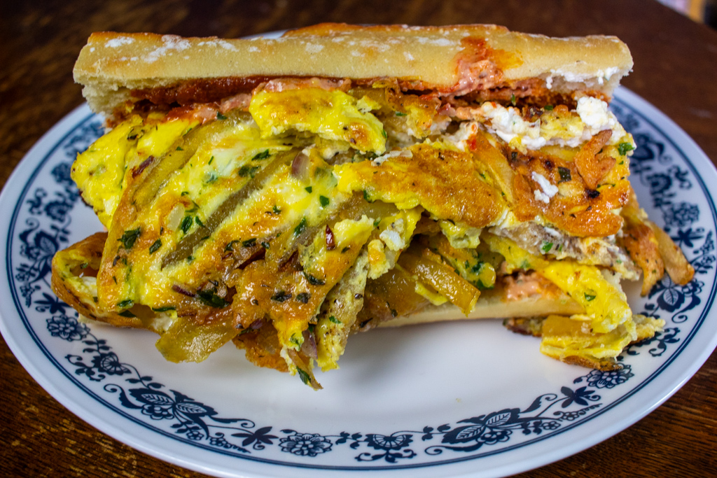 Algerian Frite Omelette 图片 1