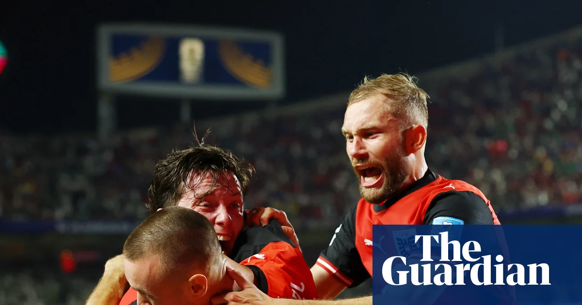Late drama sends Austria and Algeria into World Cup knockouts to break Iran hearts 图片 1