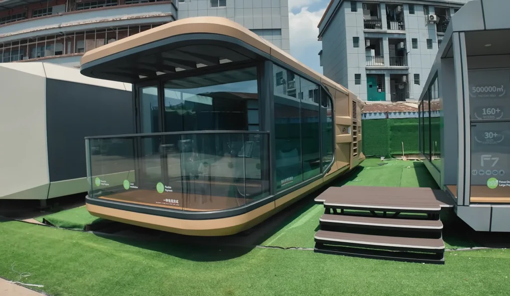 Woman travels to China to buy a $5,000 modular home in order to find out the real cost and what they're really like 图片 1