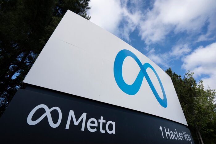 商业账户将同意 Meta 在其 10 月 30 日起抓取其网站 图片 1