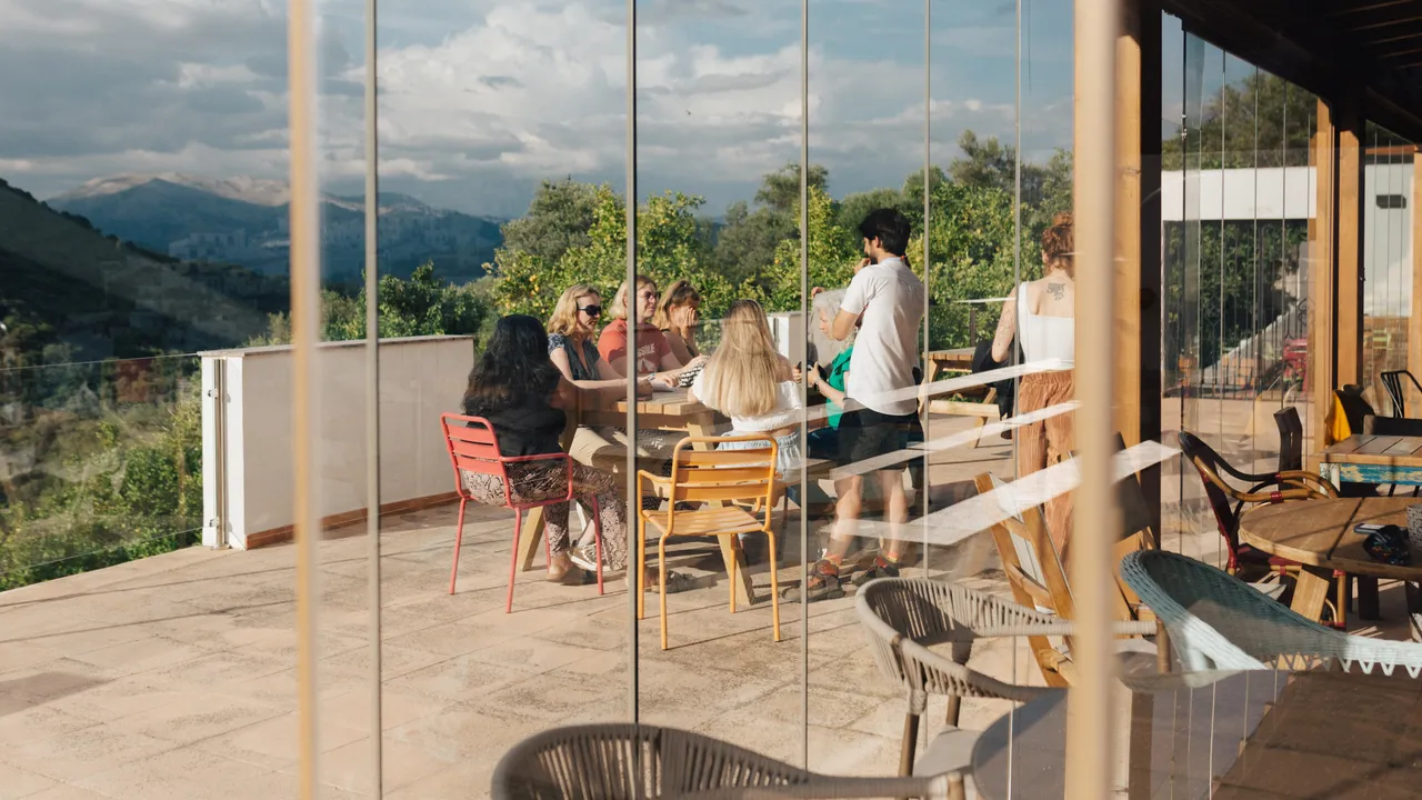 Rural Village in Spain Is Welcoming Digital Nomads with Open Arms 图片 1