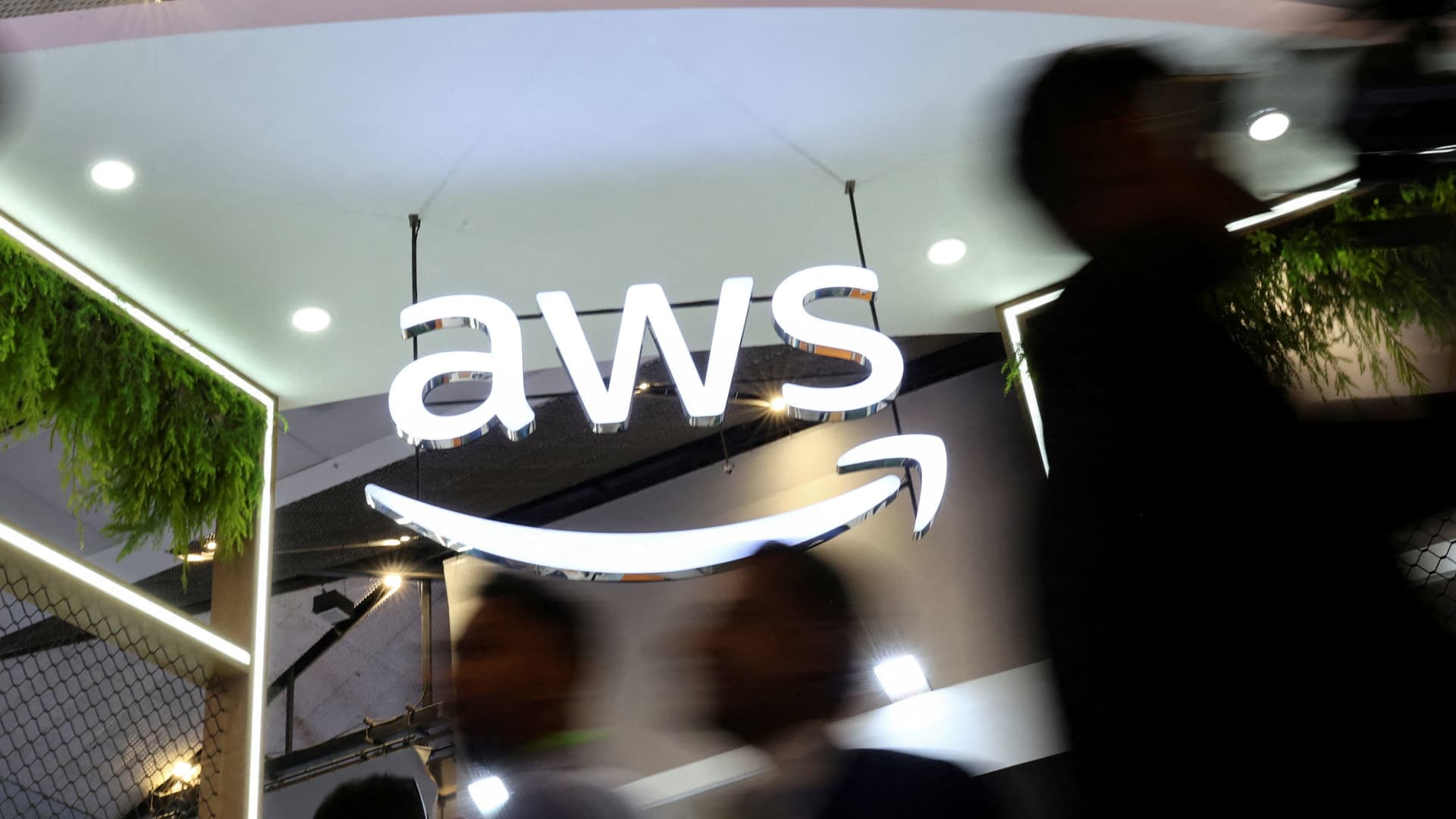 伊朗袭击 6 个月后，AWS 称巴林、阿联酋数据中心仍无法恢复服务 图片 1