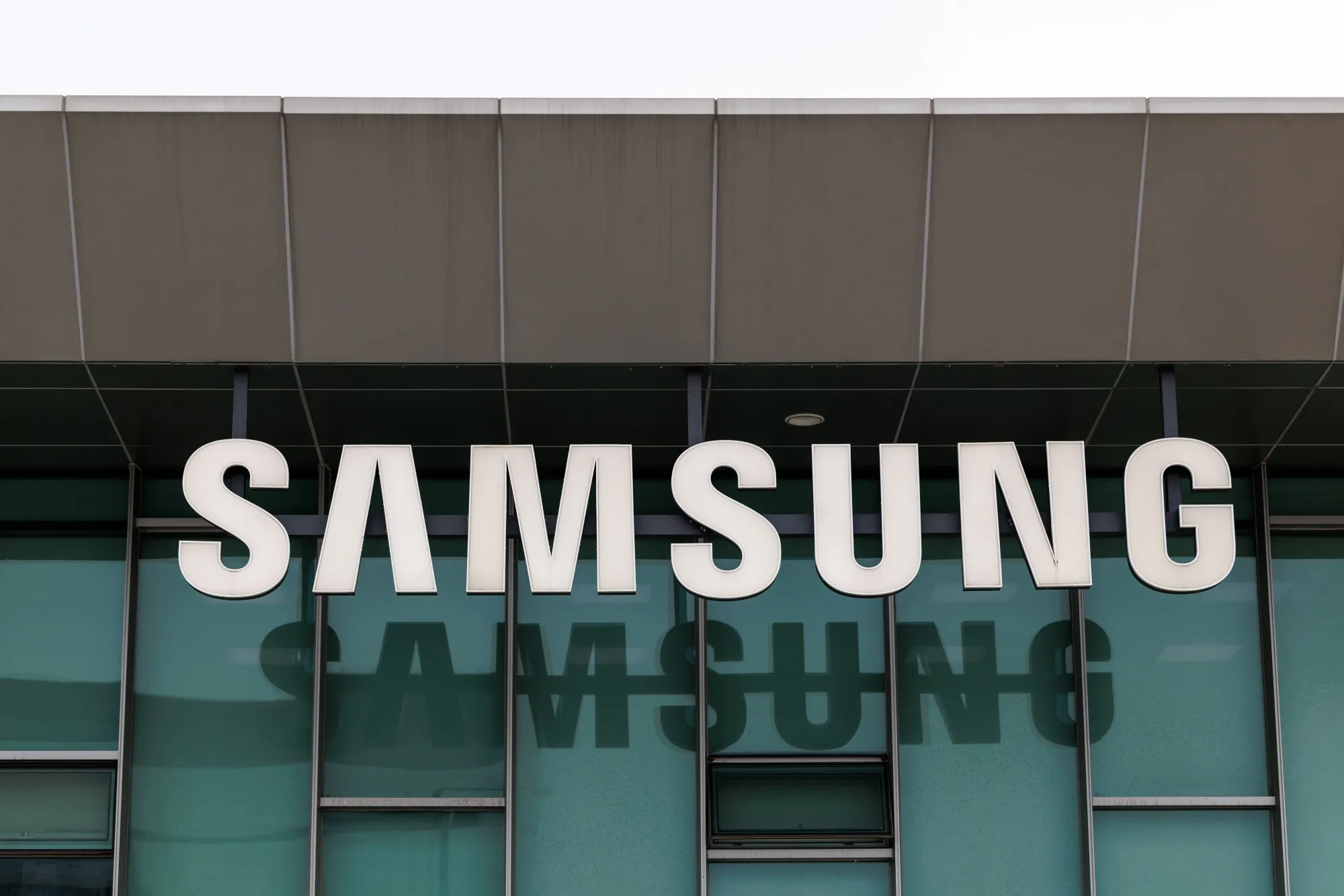 Samsung Debuts AI-Powered Health Assistant, Joining Packed Market 图片 1