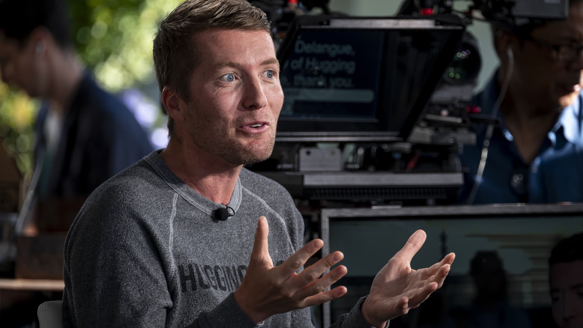 Hugging Face CEO says China is winning the AI race and dominating on open models 图片 1