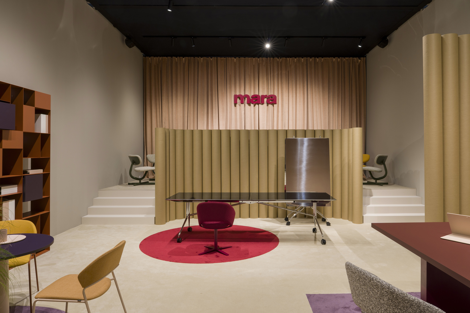 Ferruccio Laviani Designs a Greek Theatre-Inspired Stage for MARA at Salone del Mobile 2026 图片 1