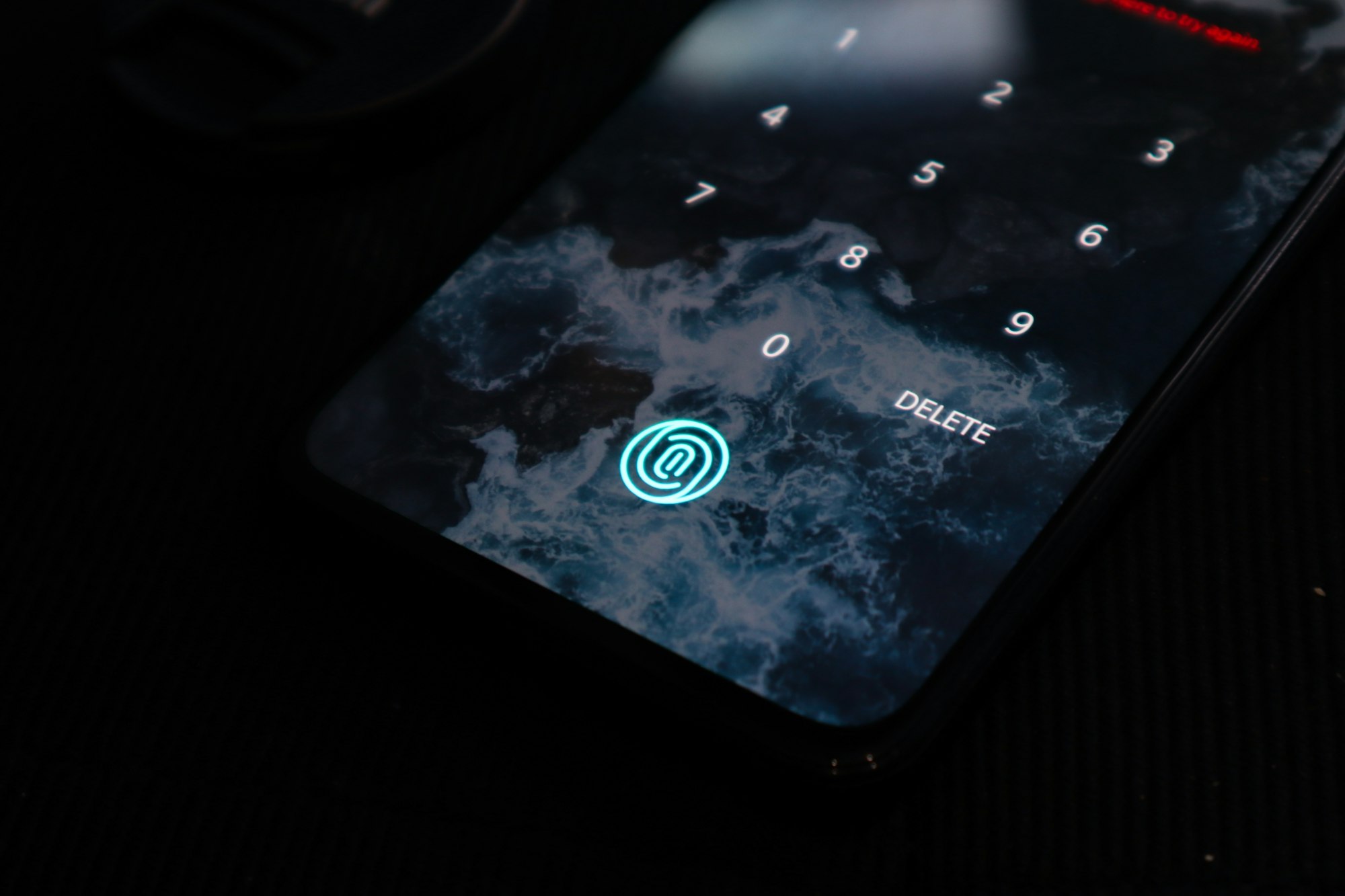 Gemini is Allowing Attackers to Bypass the Android Lock Screen 图片 1