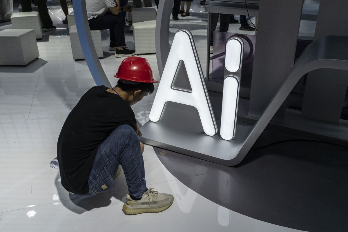 China Vows Response to US Sanctions Threat Against AI Firms 图片 1