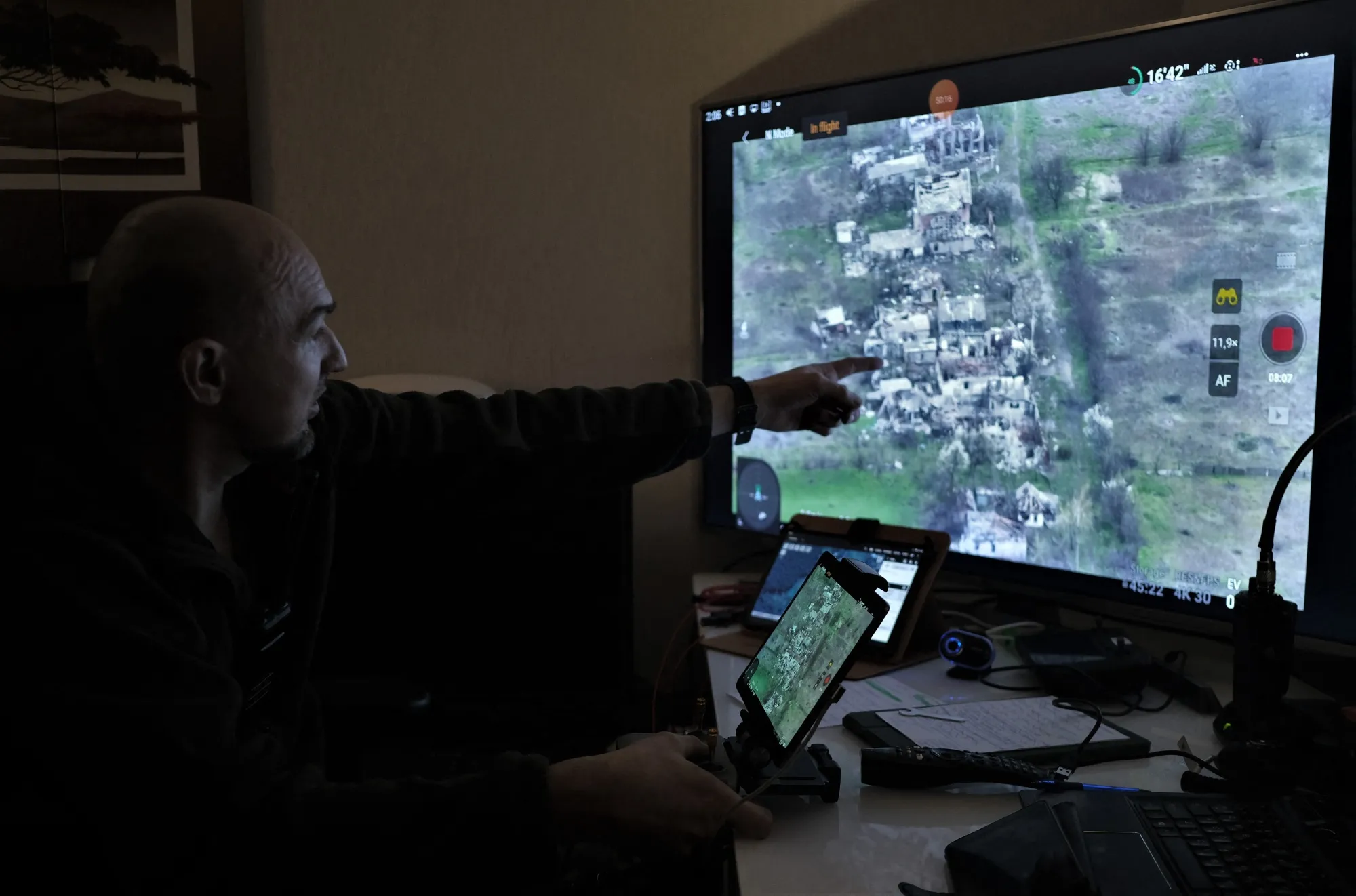 Drone Navigation Companies Seek New Ways Past Warzone Jamming 图片 1
