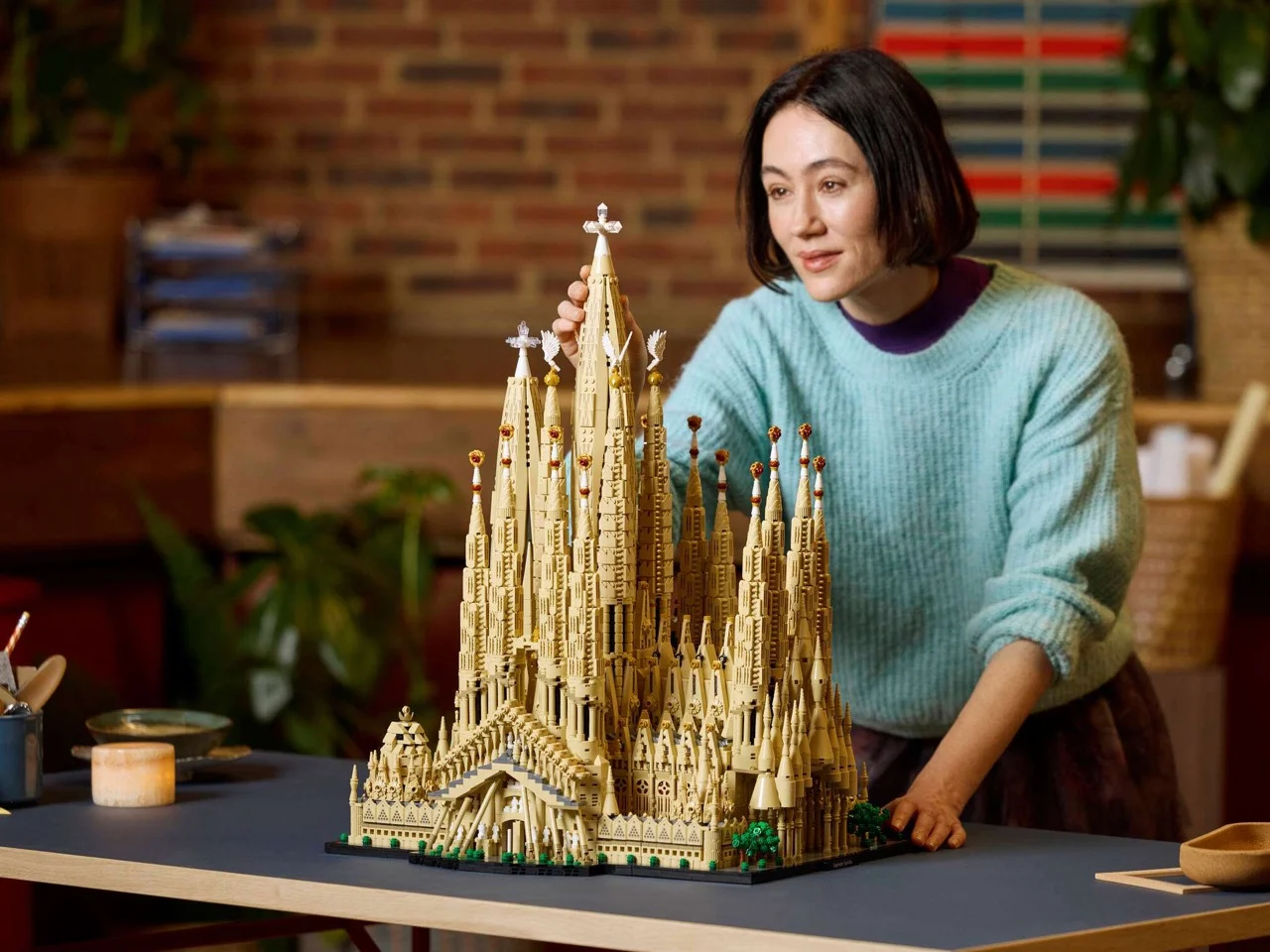 The LEGO Sagrada Familia Is The Biggest Set In History, At Over 12,000 Pieces 图片 1
