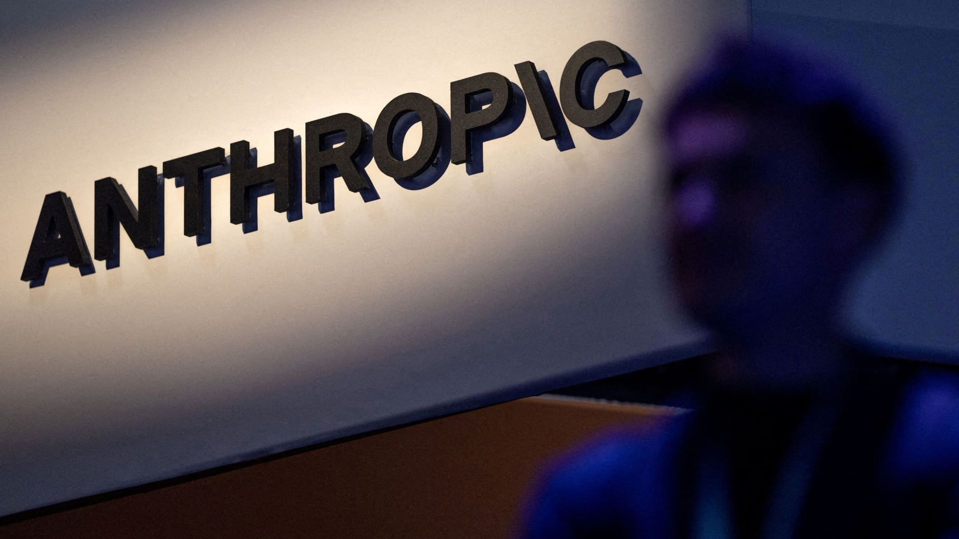 Anthropic 警告 AI 模型可能很快在家用设备上复制自身 图片 1