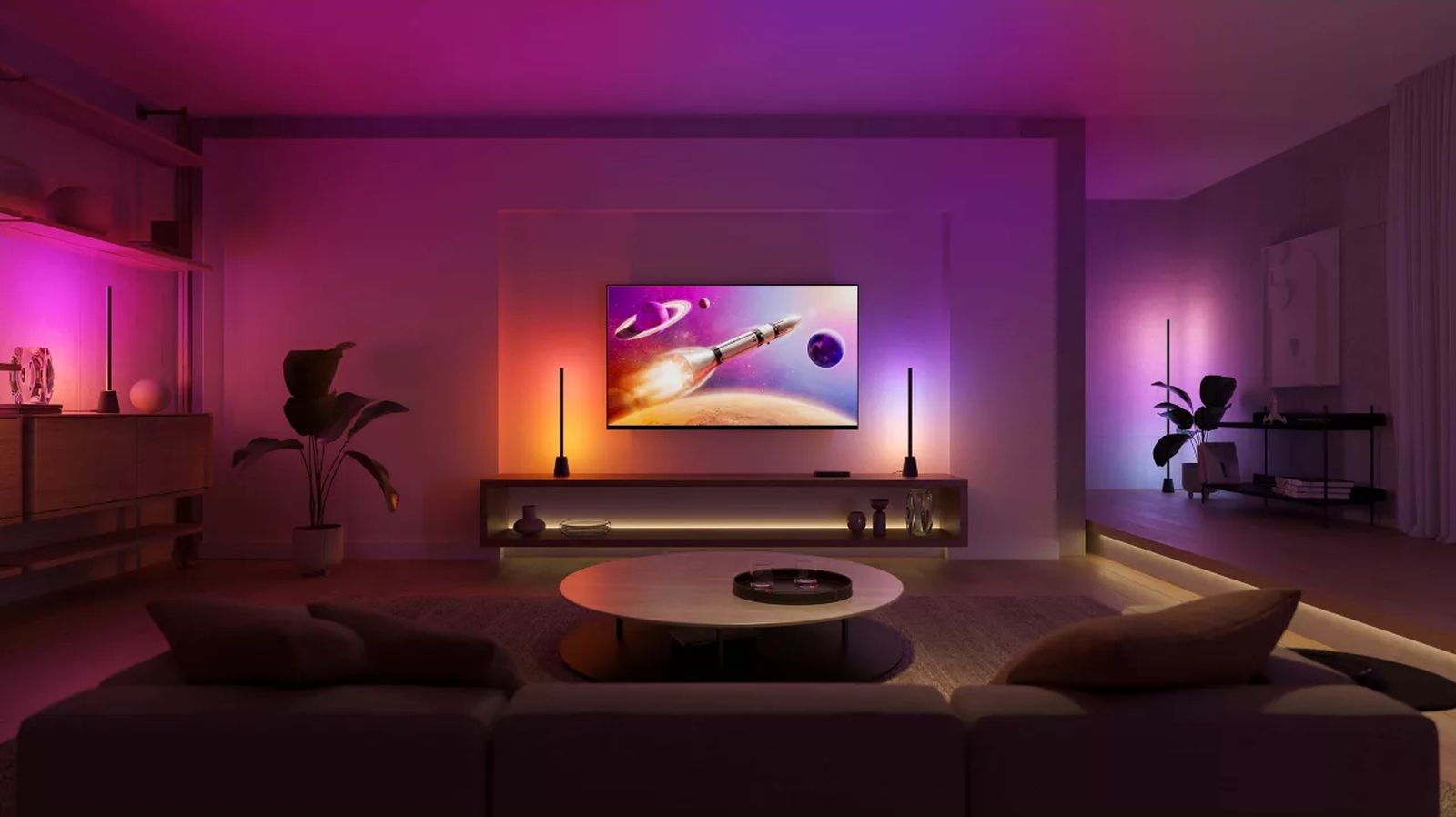 Philips Hue Adds Play Table Lamp, Floor Lamp, and New Candle Bulbs 图片 1