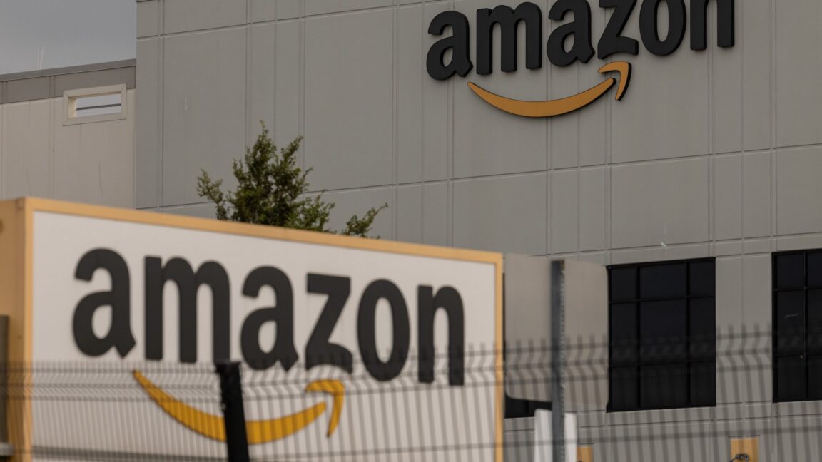 Amazon refused to give pregnant workers bathroom breaks 图片 1