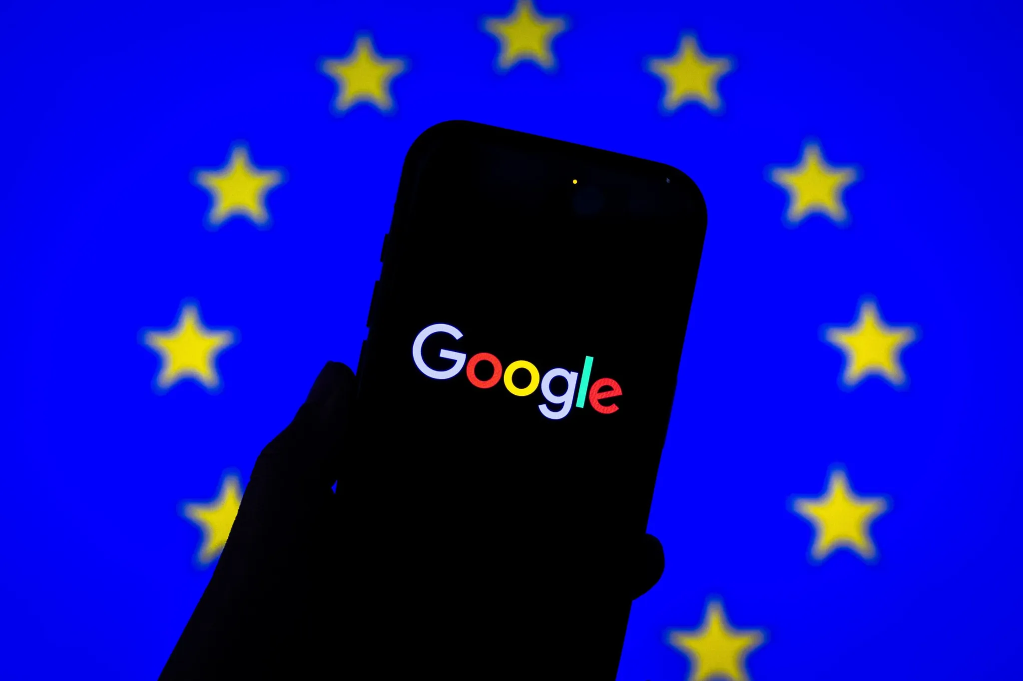 EU strikes Google with $1 billion fine in major crackdown on antitrust regulations even as Trump threatens retaliation 图片 1