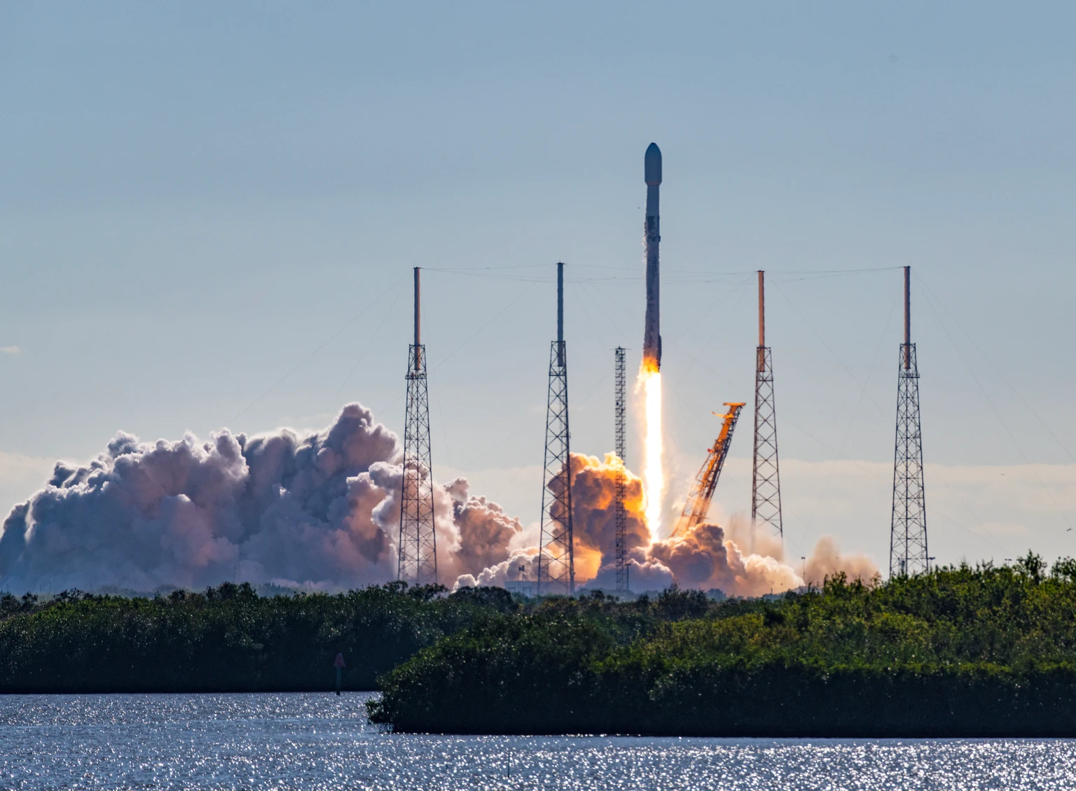 SpaceX: If You Missed The IPO, You Can Use Options To Get Exposure At Those Levels 图片 1