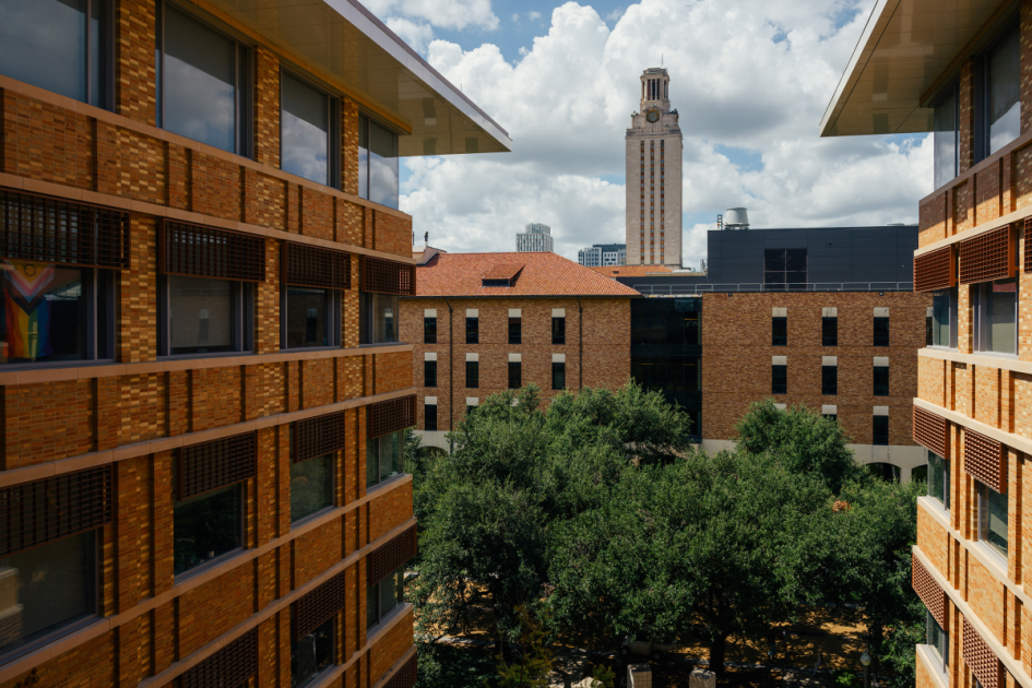 University of Texas limits on teaching of "unnecessary controversial subjects" 图片 1