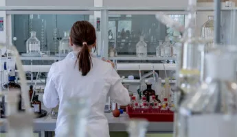 New chip mimics how cancer spreads 图片 1