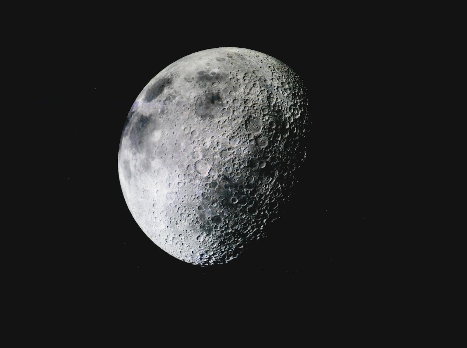Astronauts won't be the ones building the moon's first permanent base 图片 1