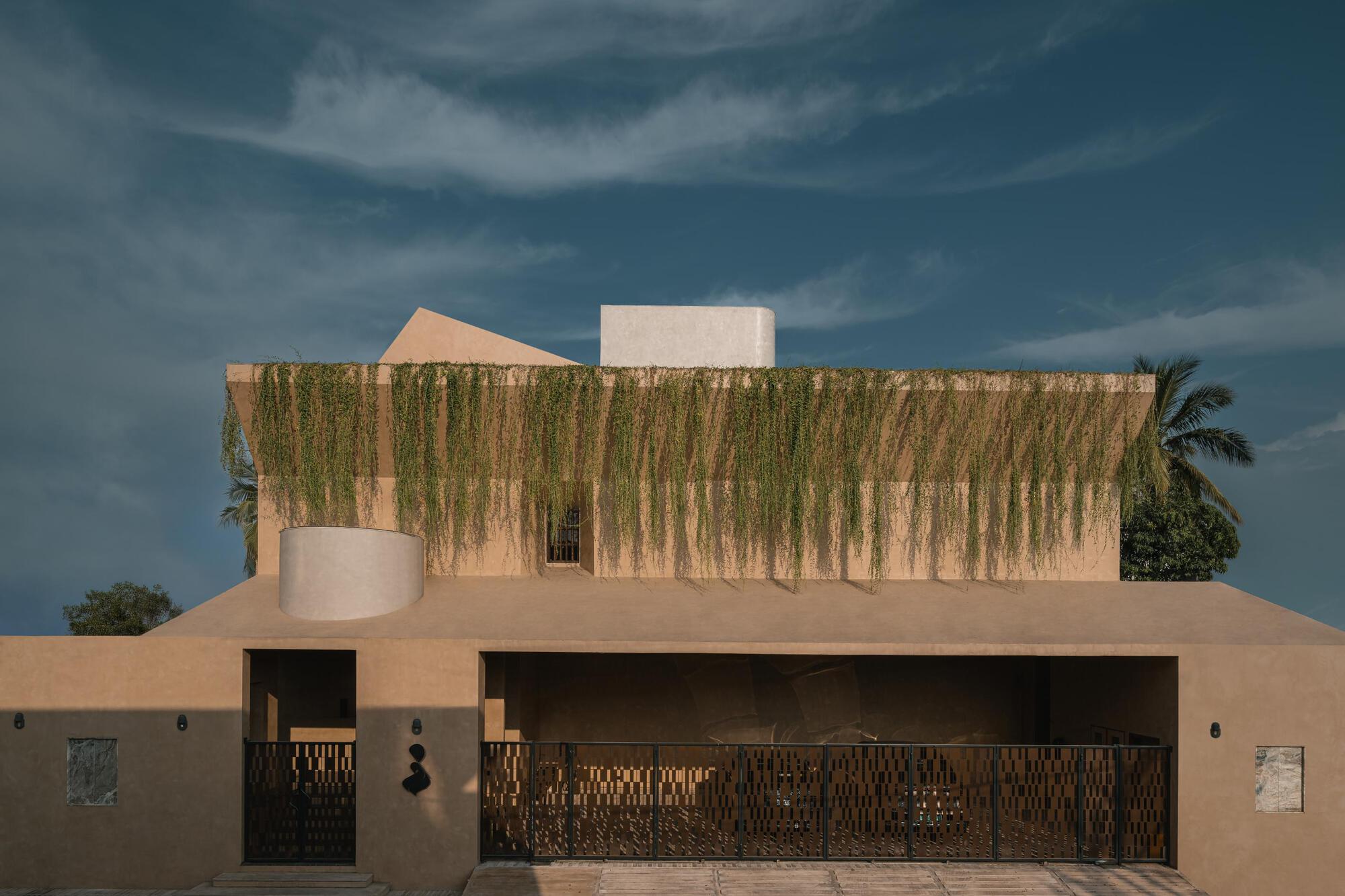 Amaltash House / Design Ni Dukaan 图片 1