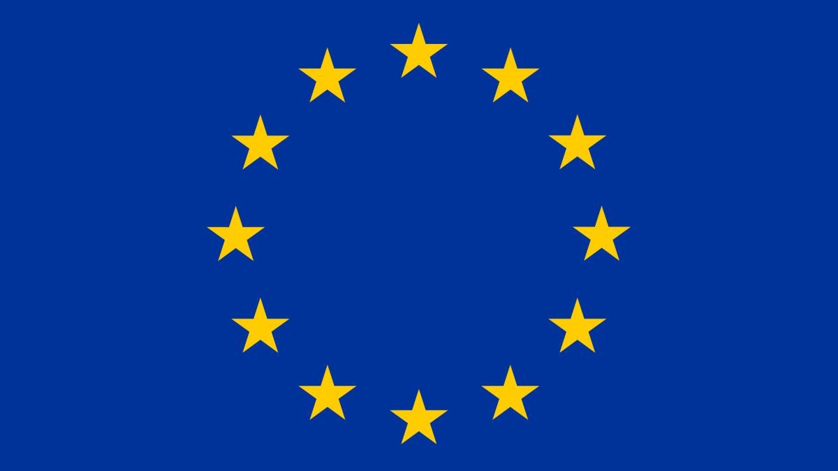 Trump Vows to Reverse EU Fines Against Apple and Other Tech Companies, Threatens Tariffs 图片 1