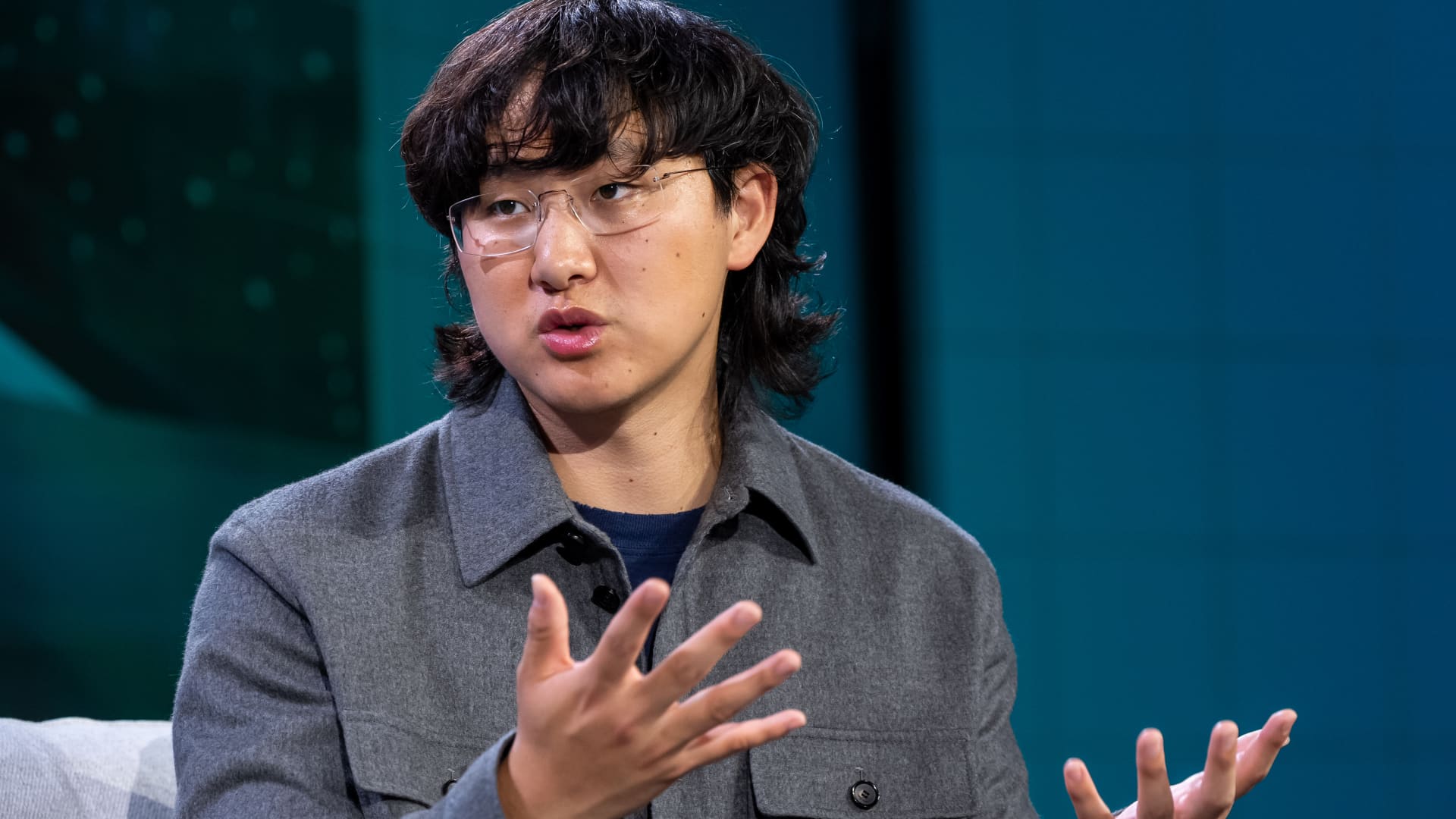 A year after Meta tapped Wang to build a new AI model, Zuckerberg has to sell it 图片 1