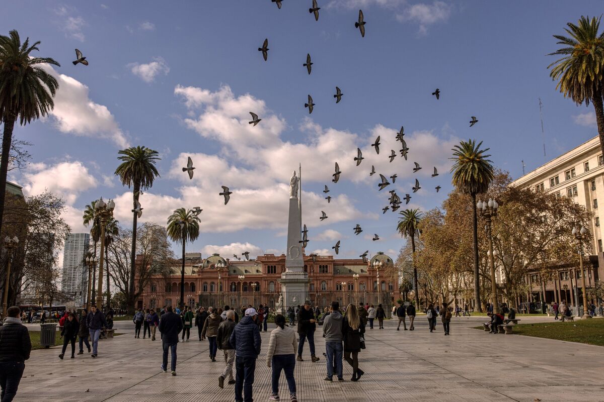 Argentina Offers Golden Passports to Foreigners for $350k 图片 1