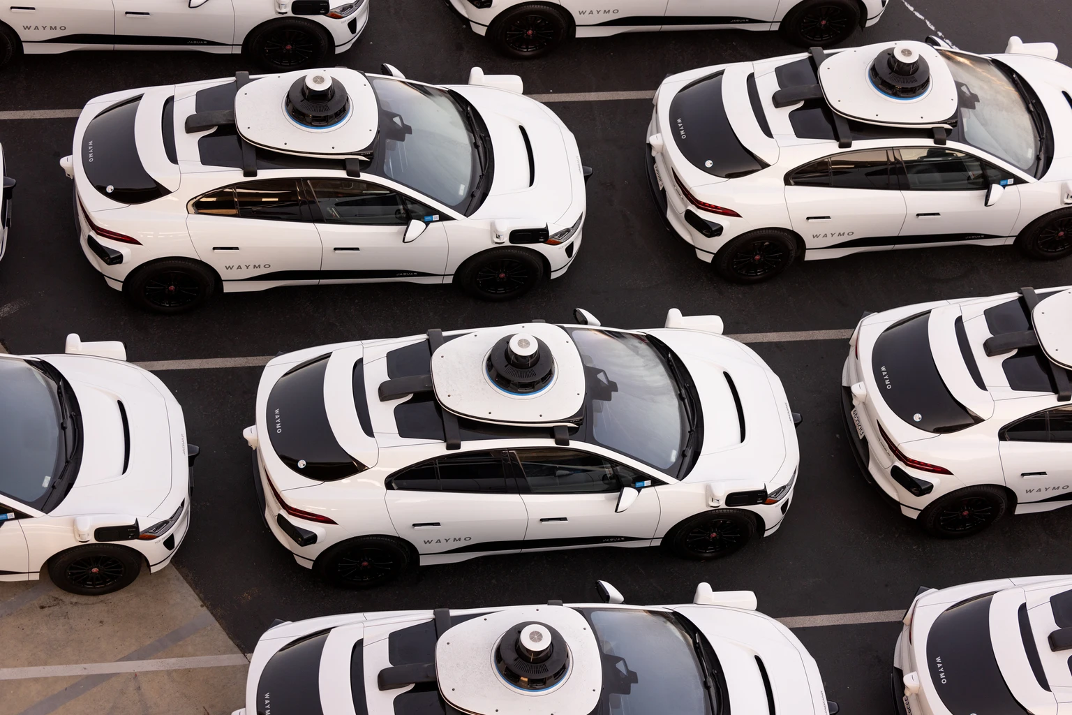 Wall Street Breakfast Podcast: A Fine Mess For Waymo 图片 1