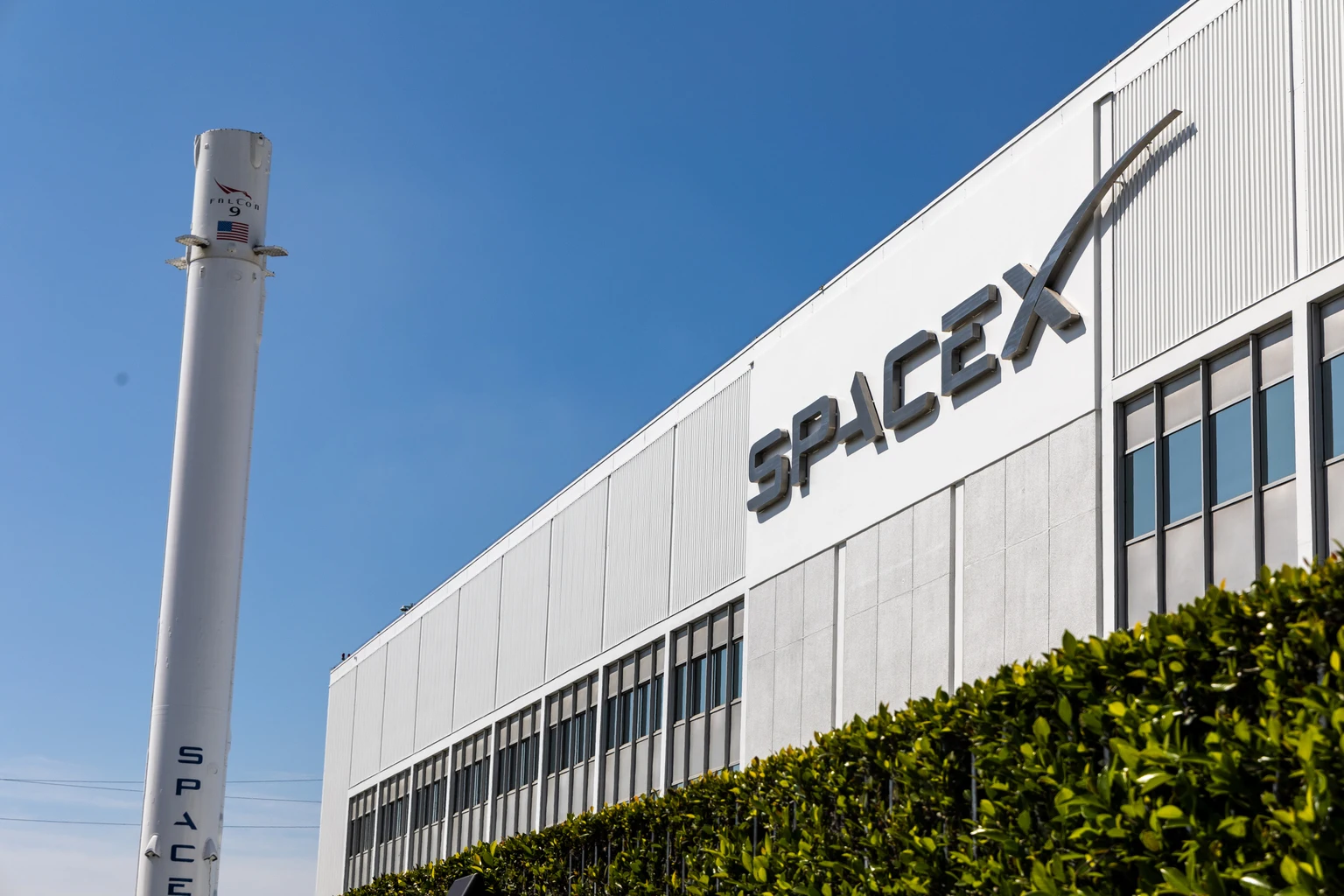 SpaceX: Mars Can Wait, So Can I 图片 1
