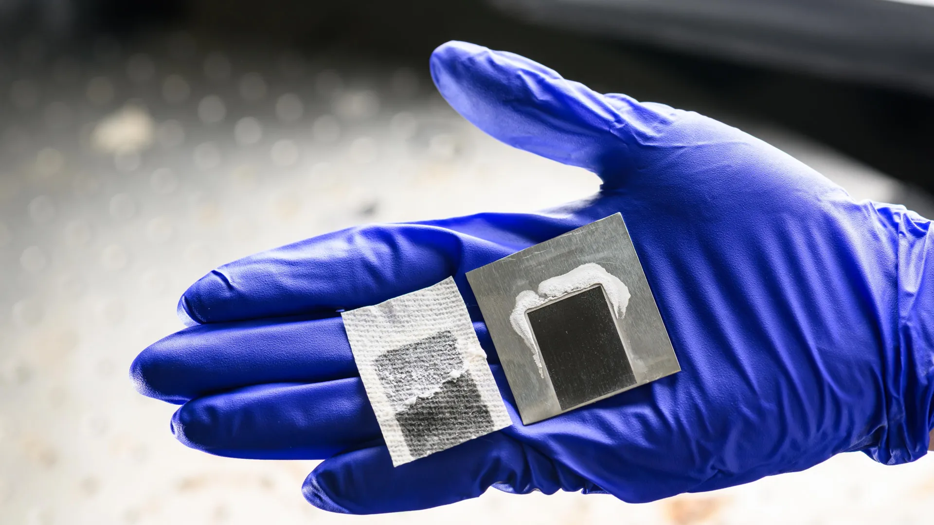 New solar desalination breakthrough makes fresh water without toxic brine 图片 1