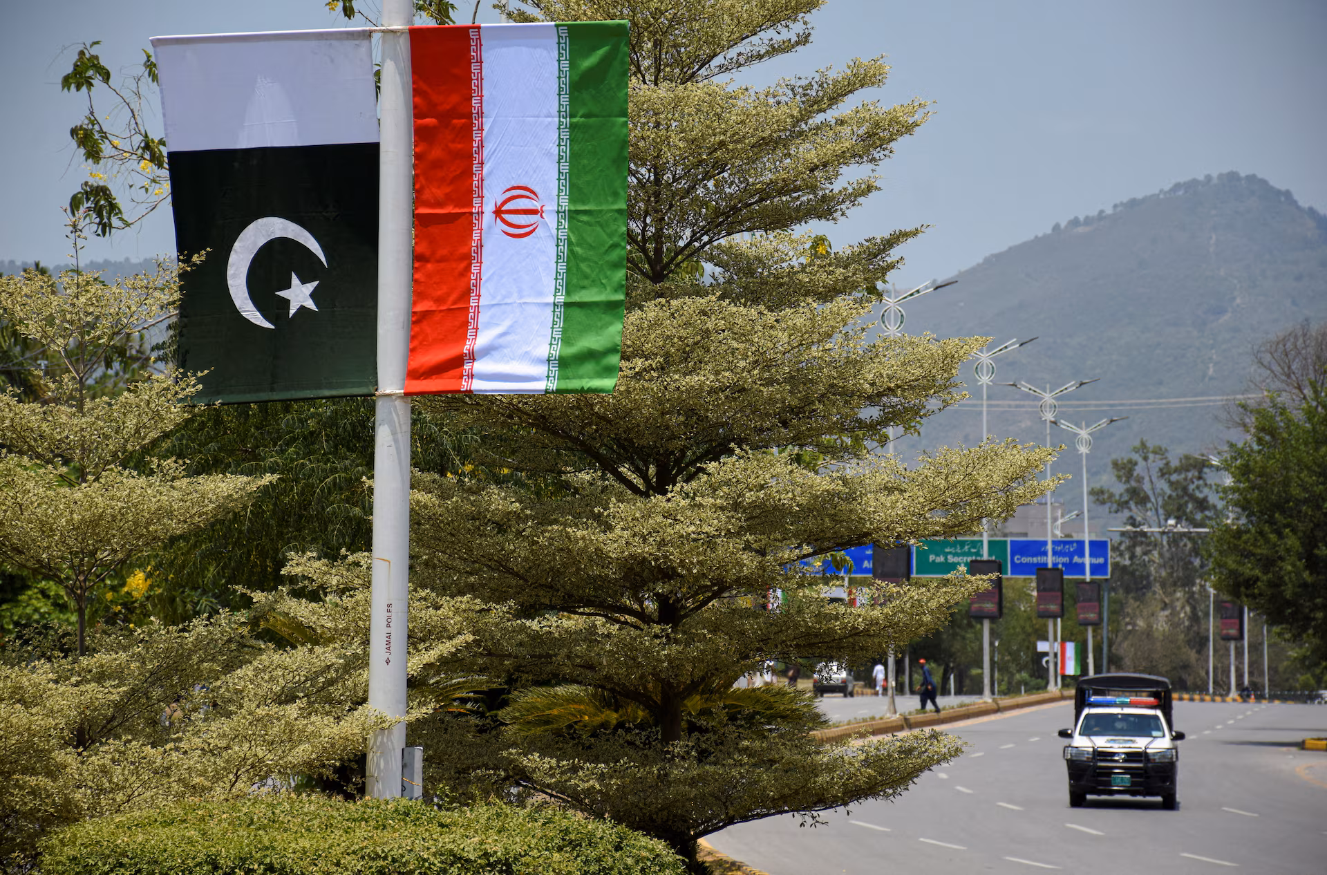 Pakistan, Iran explore path towards new talks with US in a China-initiated push, sources say 图片 1