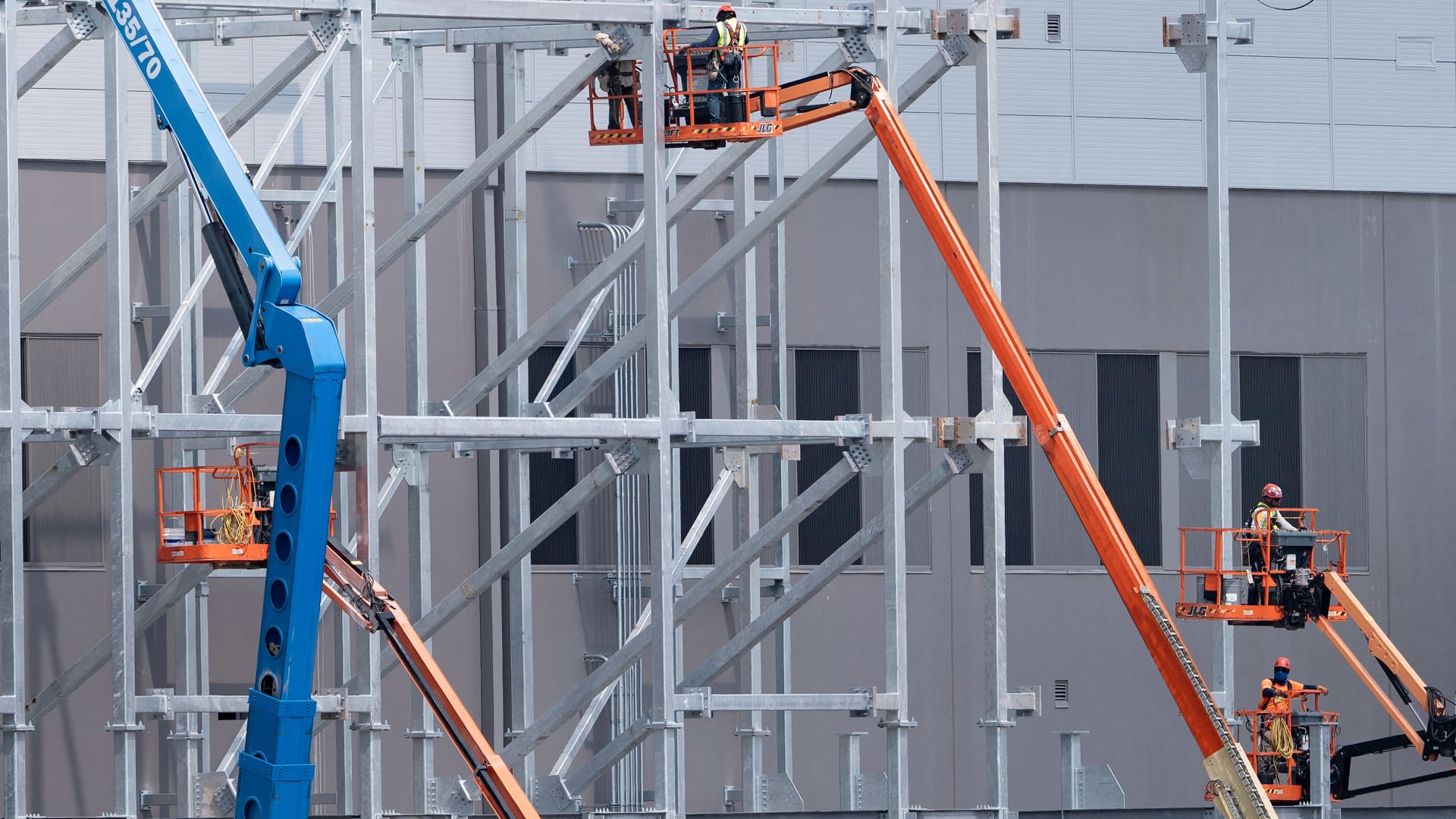 AI data centers won't create as many UK jobs as the tech sector projects 图片 1