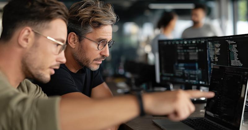 Agentic coding at enterprise scale demands spec-driven development 图片 1