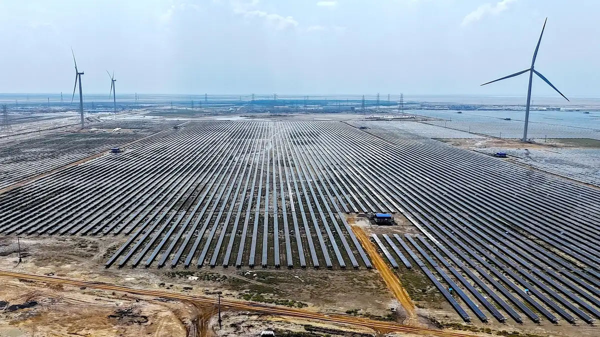 A First Among Major Nations, India Is Industrializing With Solar 图片 1