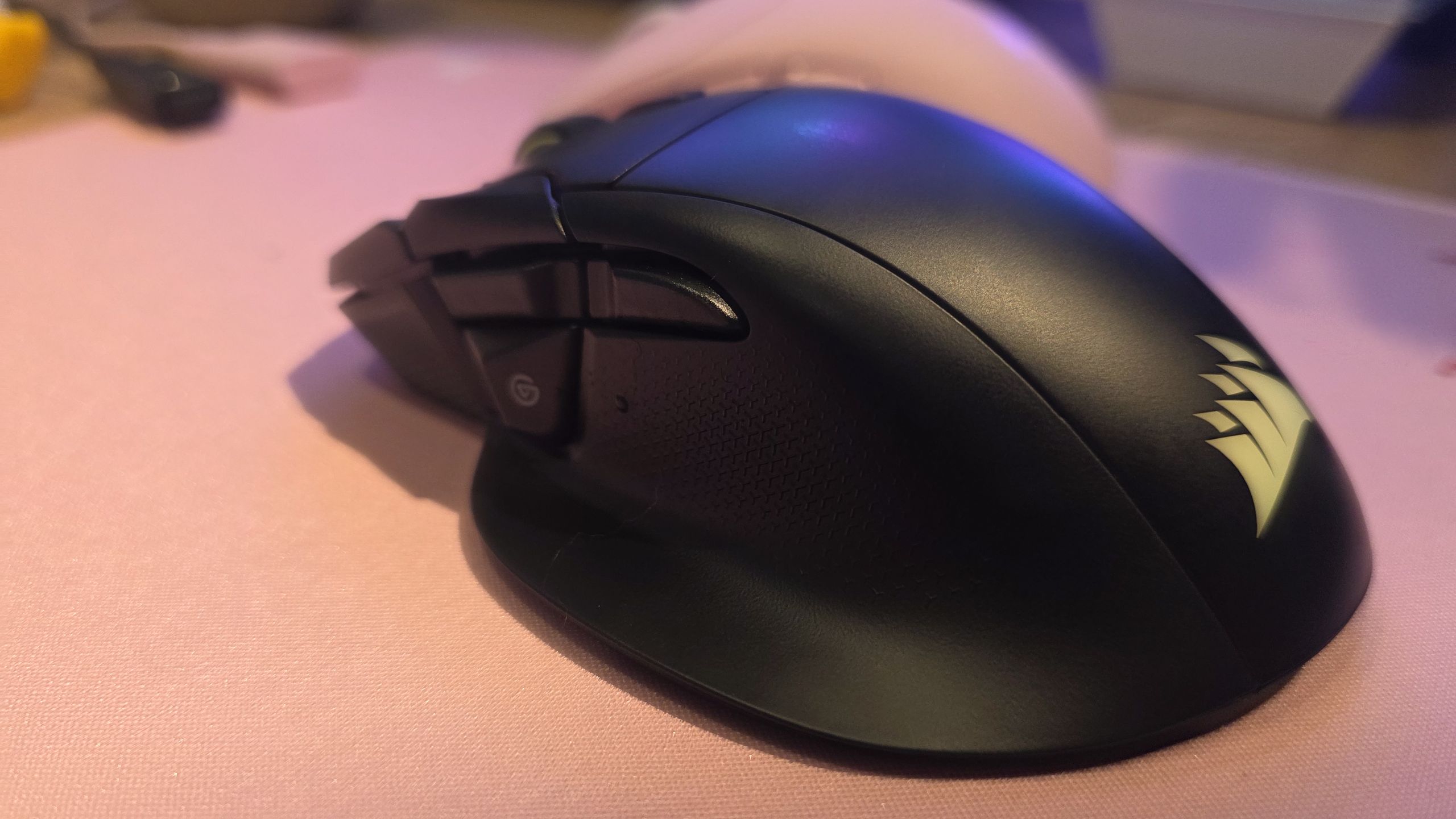 Corsair shows off gaming mouse with dedicated Stream Deck launch button — wireless mouse also gets almost 50 hours of 8K battery life 图片 1