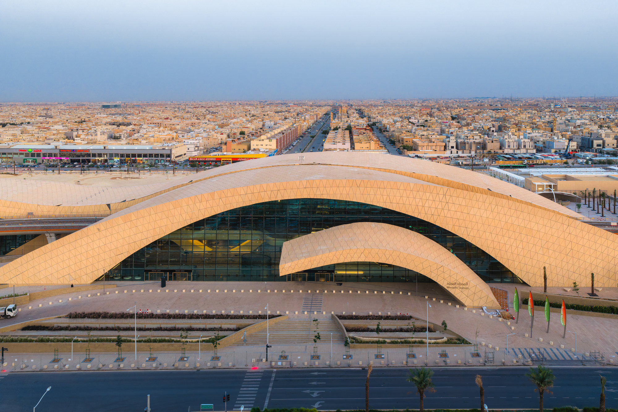 Arriyadh Western Metro Station / Omrania 图片 1