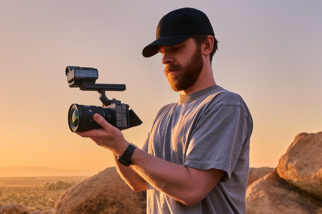The new Sony FX5 brings pro ‘Venice’ video features at a lower price – here’s what that means 图片 1