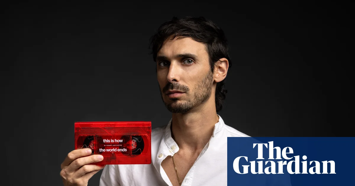 ‘I’m asking people to do a lot, but that’s what it means to be a human’: why one man made the first straight-to-video movie in 20 years 图片 1