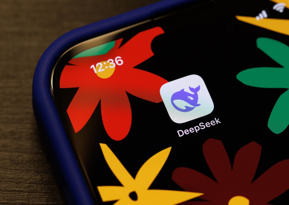 DeepSeek to Raise at Least $12B in Tencent-Backed Funding 图片 1