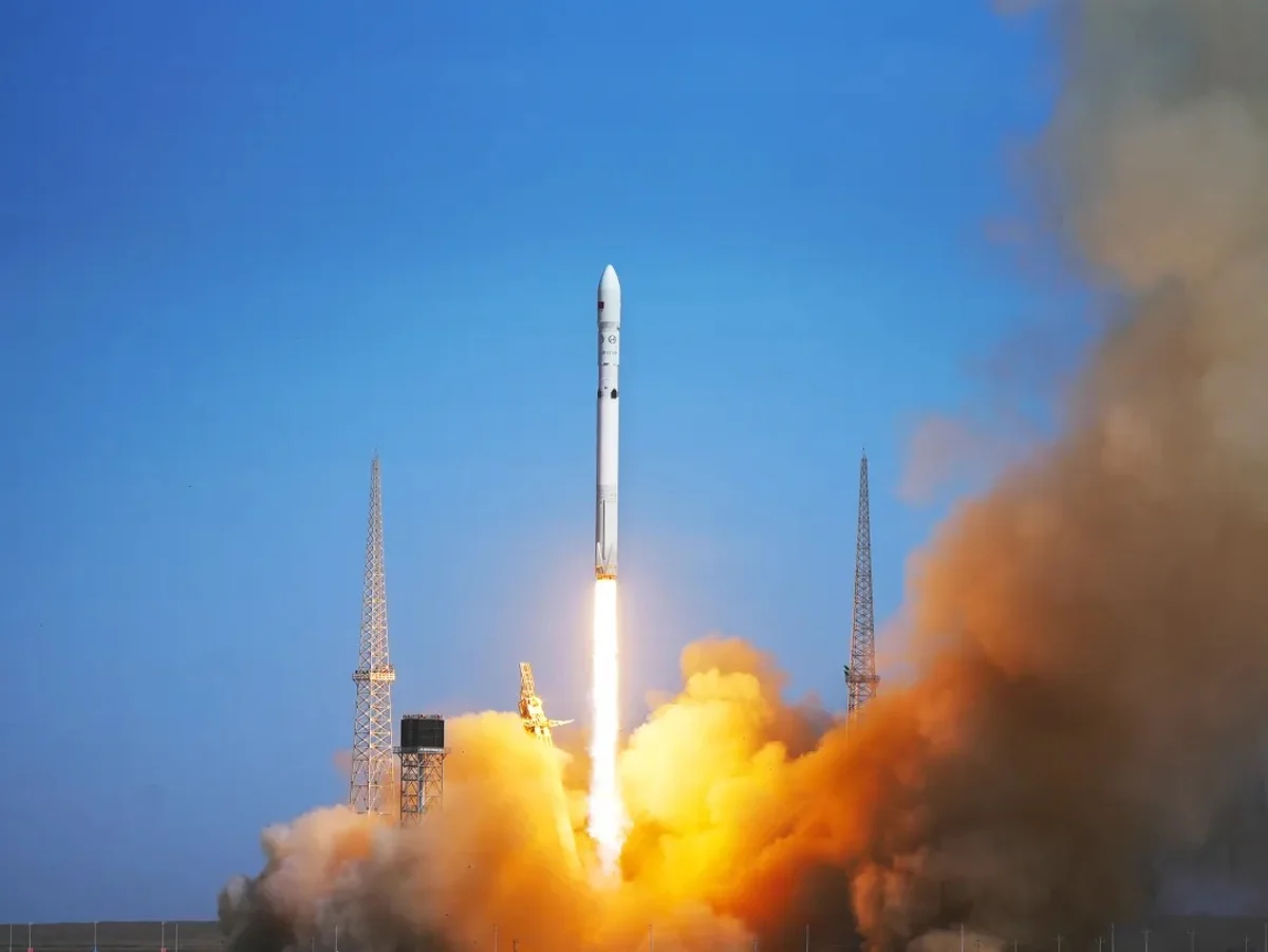 China launches rival rocket to SpaceX Falcon 9 for the first time 图片 1