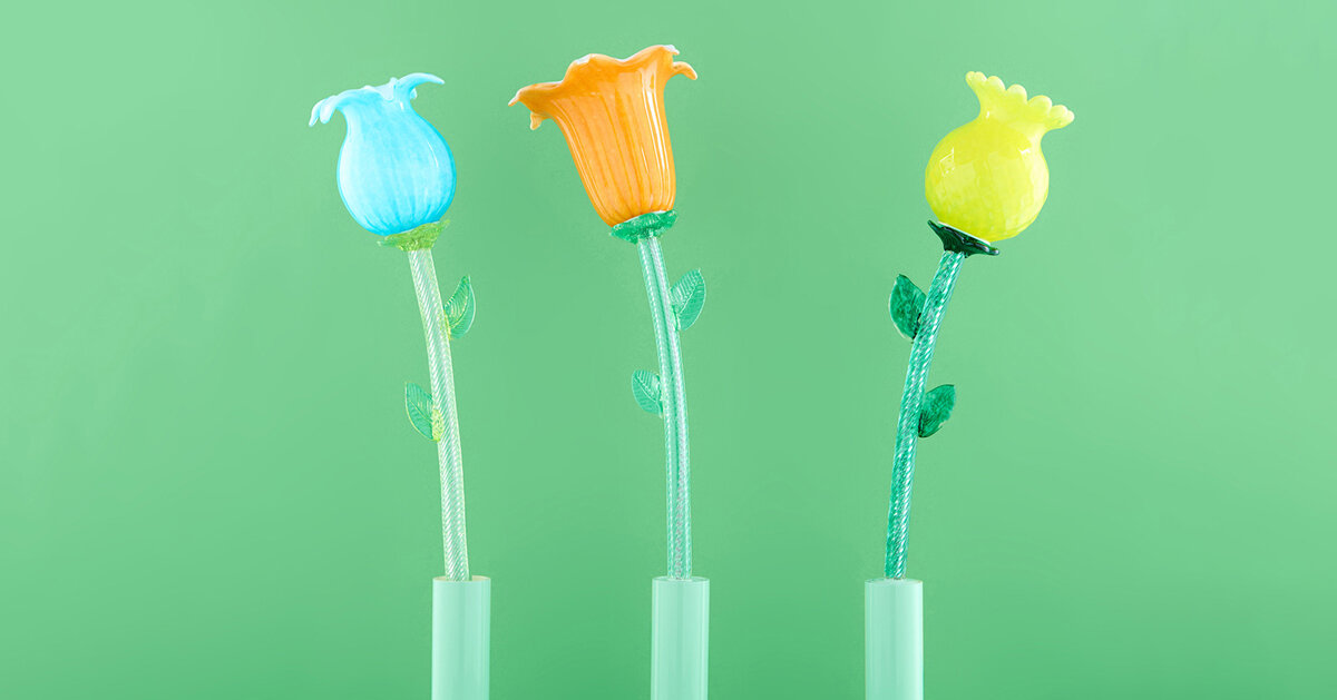 six murano glass flowers turn into portable table lamps that glow at a touch 图片 1