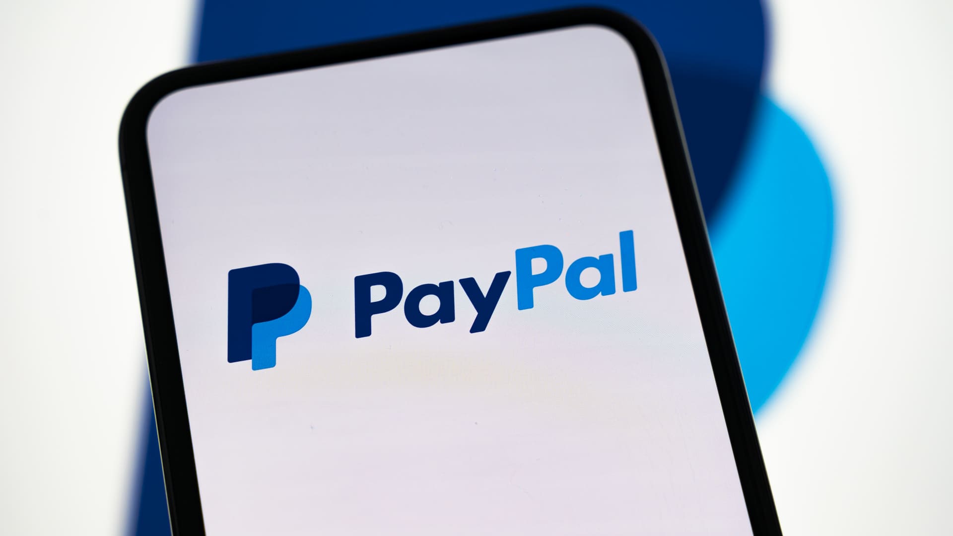 PayPal stock soars as Stripe, Advent make $53B takeover offer 图片 1