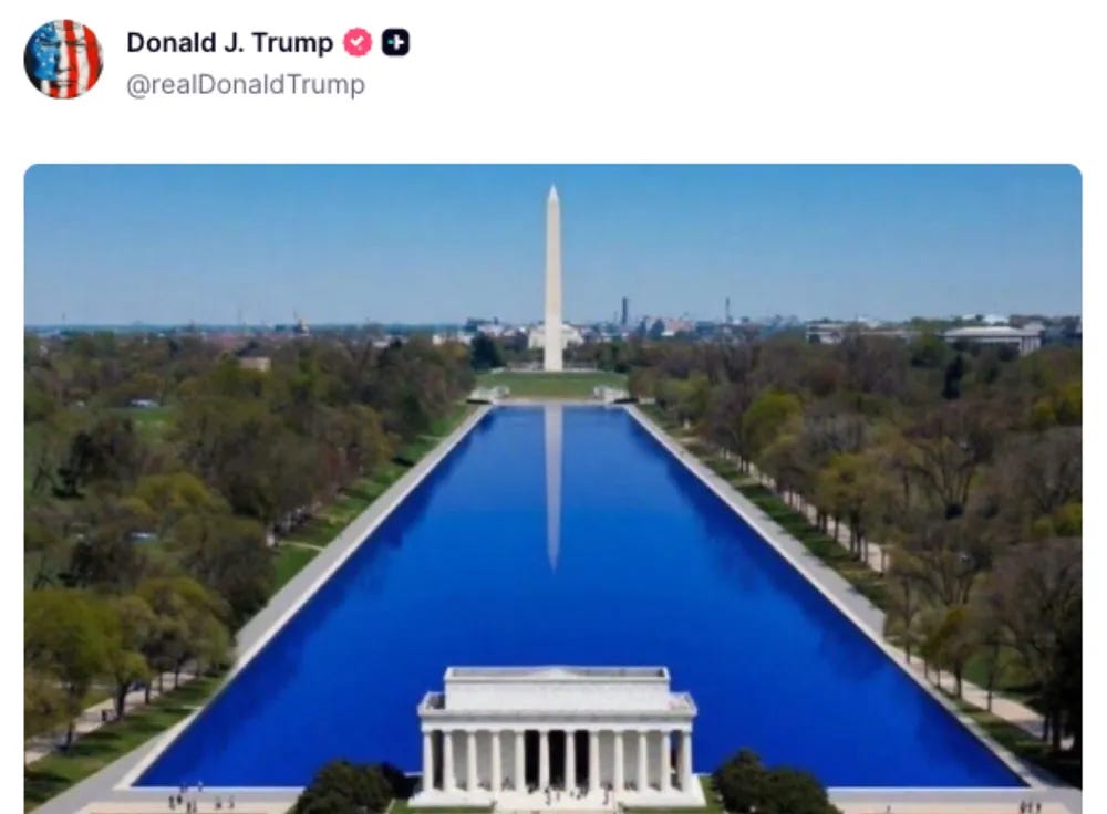 What the Reflecting Pool Actually Reflects 图片 1