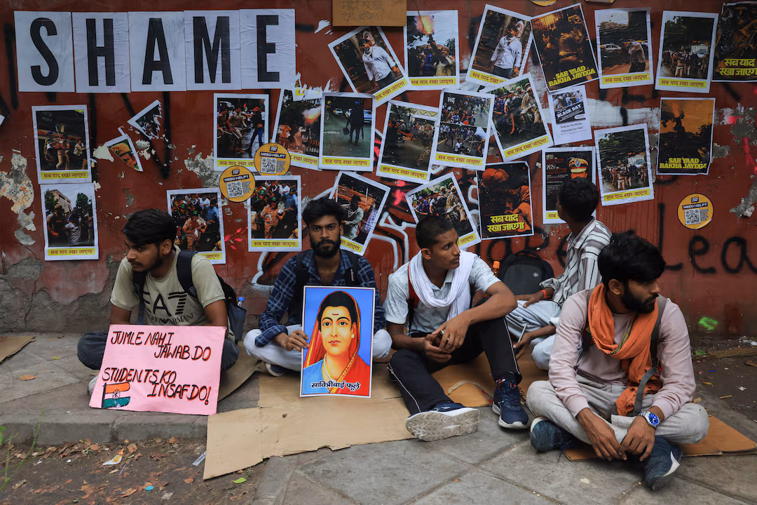 Indian government seeks time on youth protesters' minister resignation demand 图片 4
