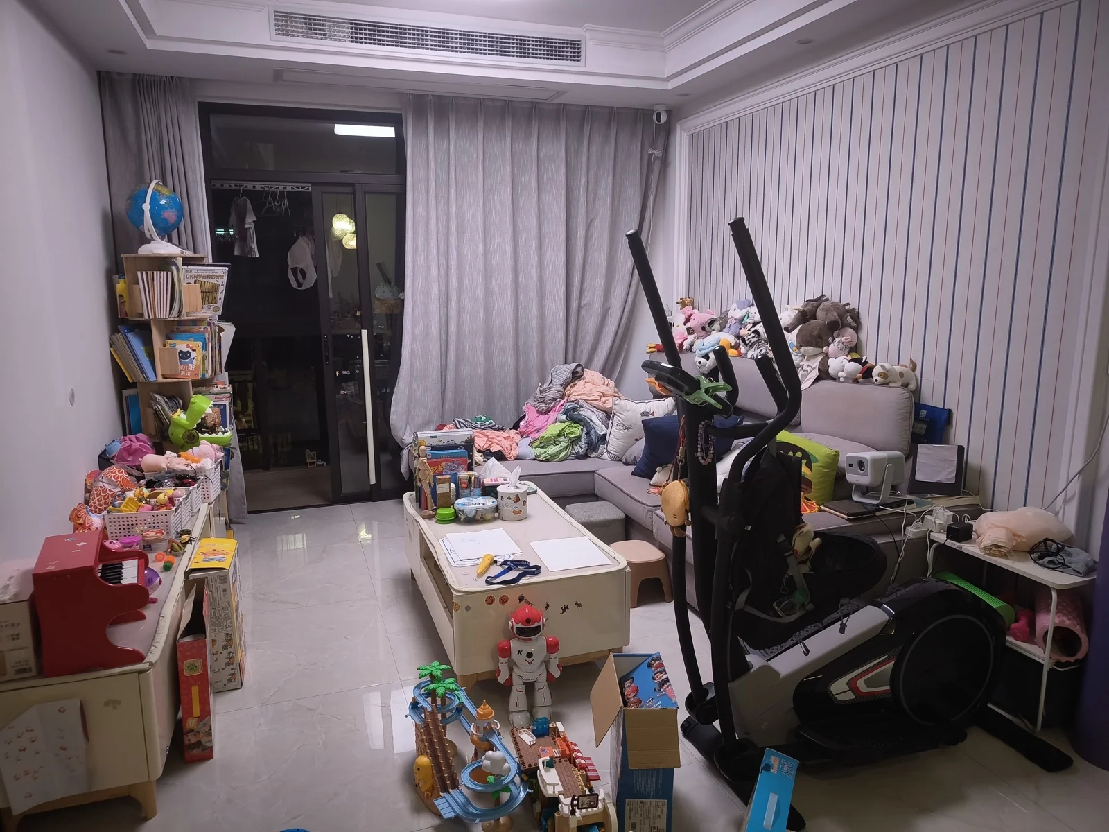 我扔掉了客厅茶几与组合沙发 图片 2