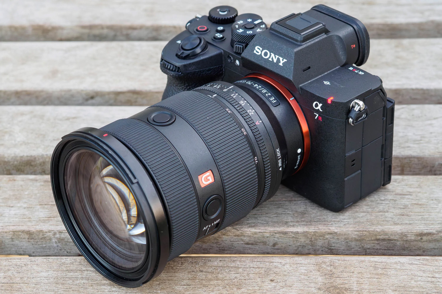 Every modern digital camera is the same and far better than you or I ever need 图片 4