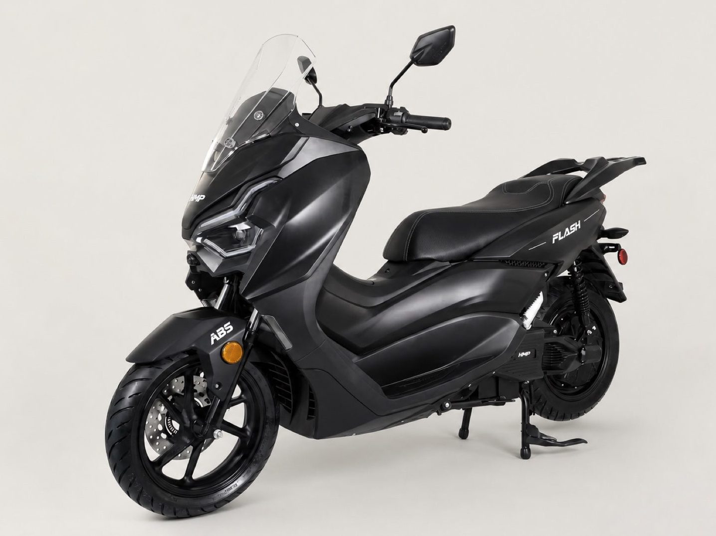 This New Affordable Electric Scooter Is Sold In America, Goes 75 MPH, And Costs Less Than $6,000 图片 3
