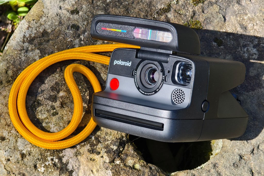 The best instant cameras and printers in 2026 for quickly making retro-style prints 图片 2