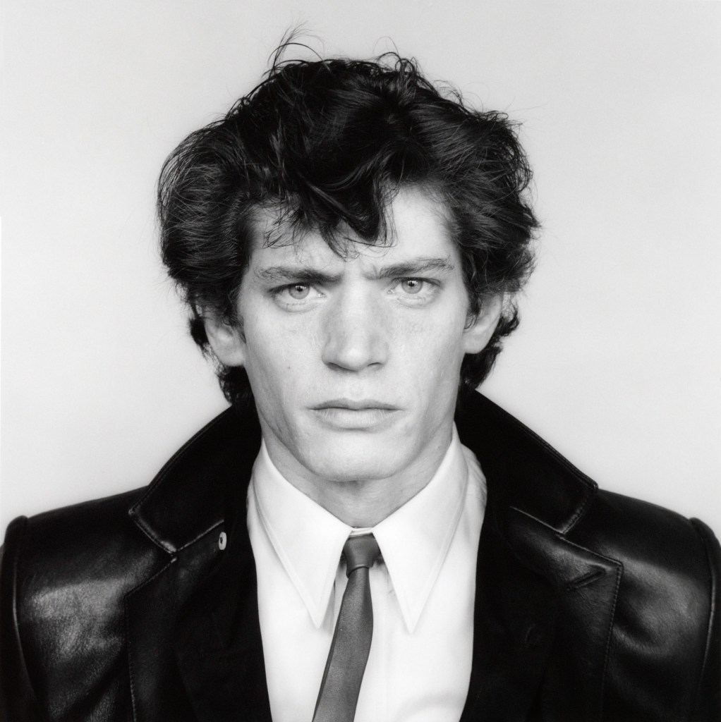 These exquisite photographs by the controversial master Robert Mapplethorpe changed the way we think about beauty [NSFW] 图片 3