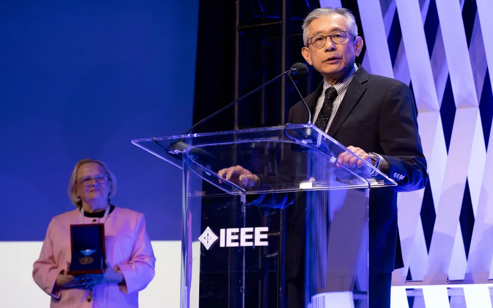 2022 IEEE President K.J. Ray Liu Honored for His Leadership 图片 2